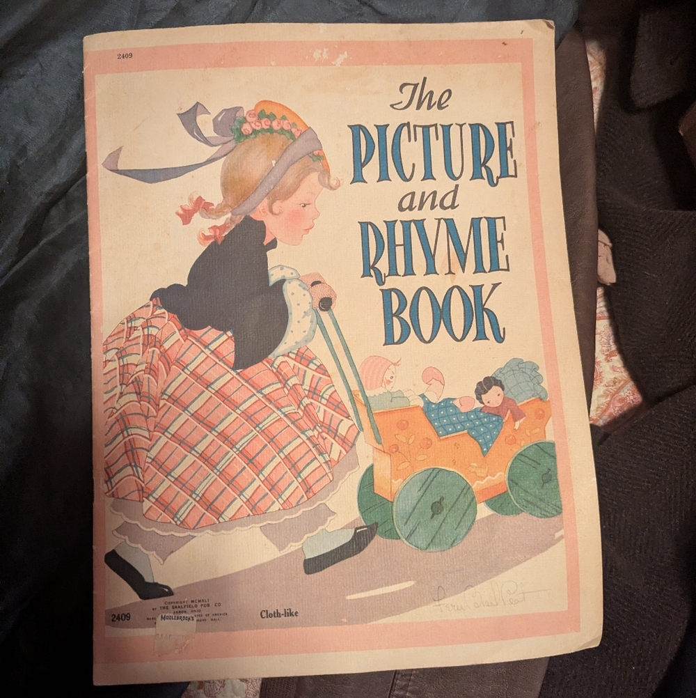 Vintage "The Picture and Rhyme Book" Copyright 1941